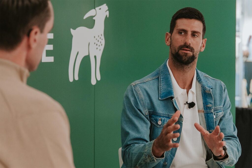 Lacoste cambia el cocodrilo por una cabra en homenaje a Djokovic