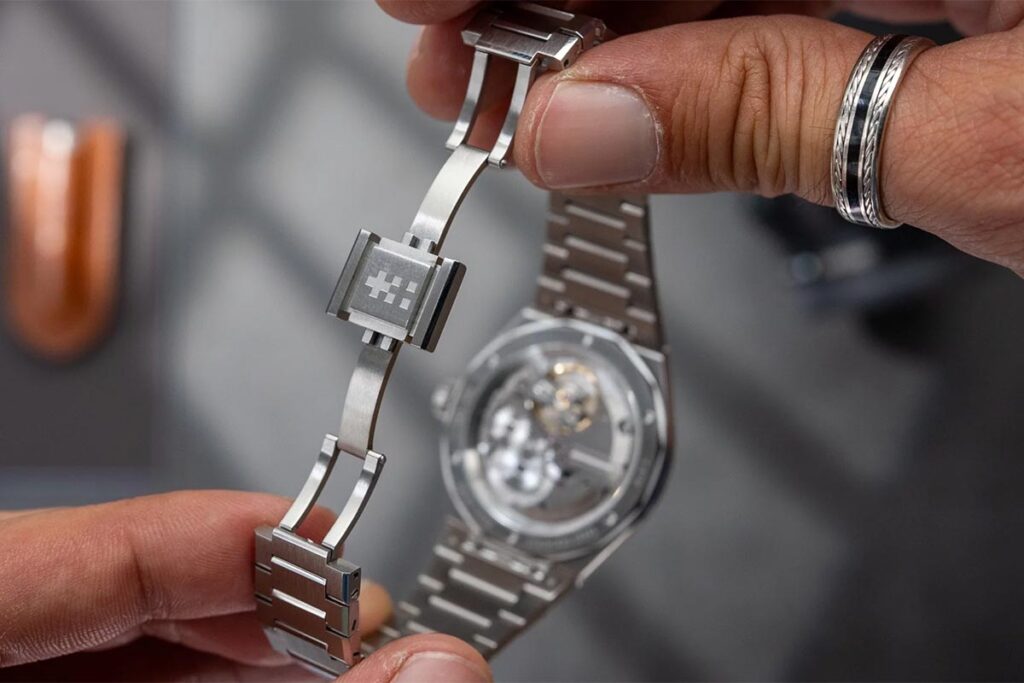 Christopher Ward The Twelve 660