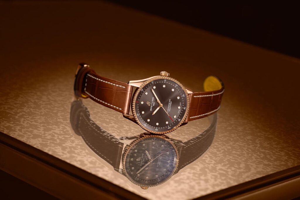 Breitling lanza colección cápsula en oro con cinco relojes icónicos