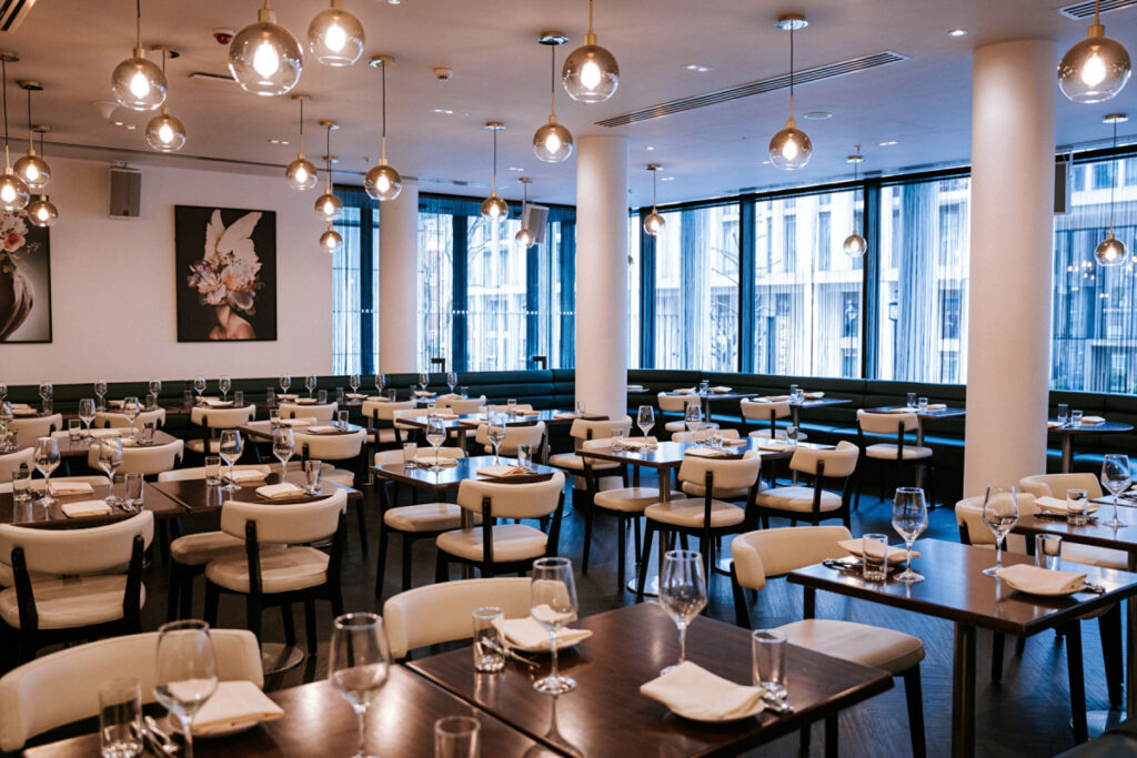 Riu refuerza su presencia en Londres con la apertura del Plaza London The Westminster